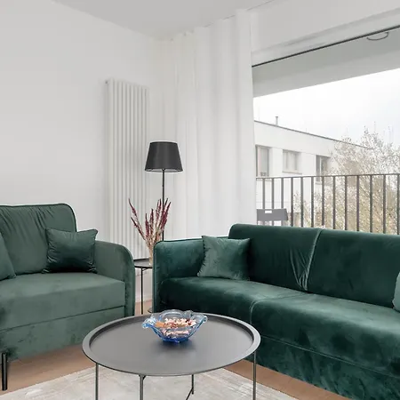 Spacious Apartment With Balcony By Rent Like Home Poznan Exterior photo